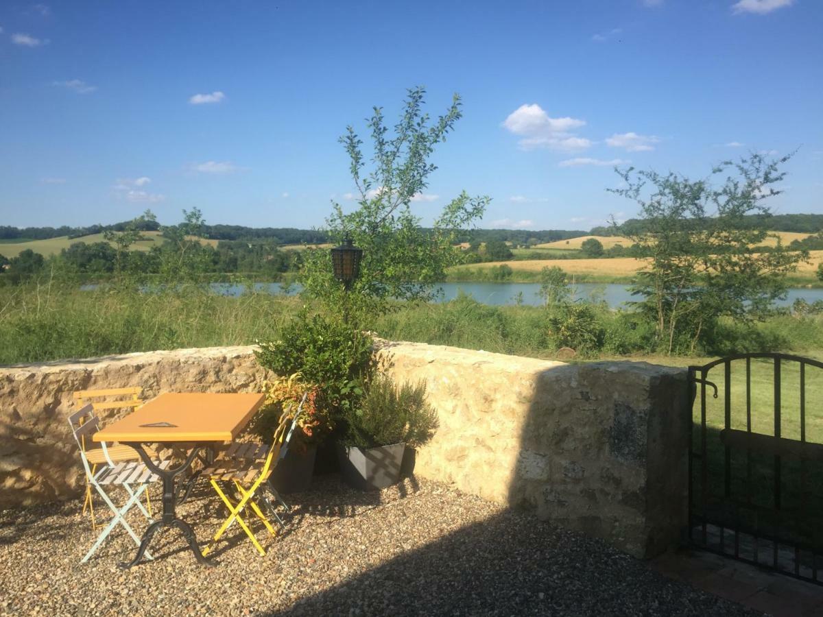 Gite Le Cezan Jegun Exterior foto